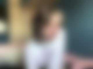 Auesha's Live Sex Cam Show