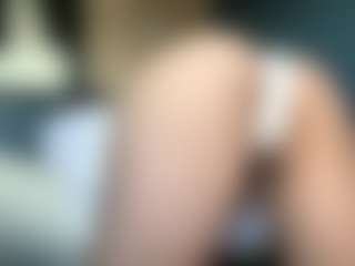 Auesha's Live Sex Cam Show