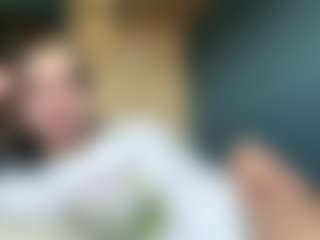 Auesha's Live Sex Cam Show