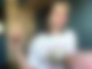 Auesha's Live Sex Cam Show