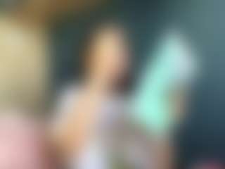 Auesha's Live Sex Cam Show