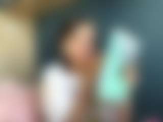 Auesha's Live Sex Cam Show