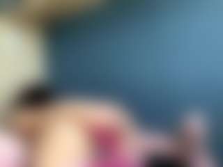 Live cam show with Auesha - Swingers on sexylive.show