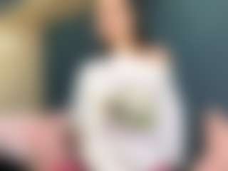 Auesha's Live Sex Cam Show