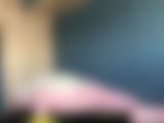 Auesha's Live Sex Cam Show