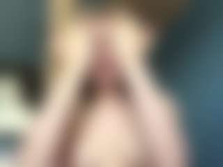 Auesha's Live Sex Cam Show