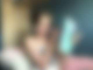 Auesha's Live Sex Cam Show