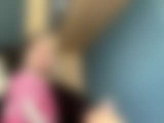 Auesha's Live Sex Cam Show