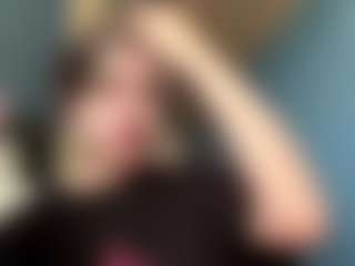 Auesha's Live Sex Cam Show