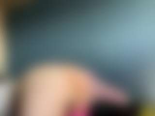 Auesha's Live Sex Cam Show