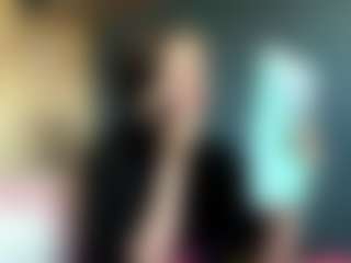 Auesha's Live Sex Cam Show