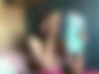 Auesha's Live Sex Cam Show