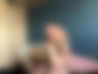 Auesha's Live Sex Cam Show
