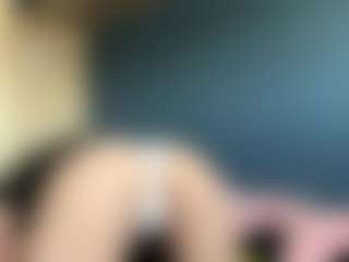 Auesha's Live Sex Cam Show