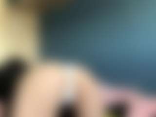 Auesha's Live Sex Cam Show