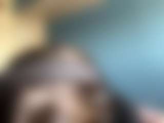 Auesha's Live Sex Cam Show