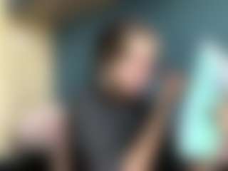 Live cam show with Auesha - Gagging on Streamer API