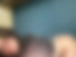 Live cam show with Auesha - Public BBW on Camsoda