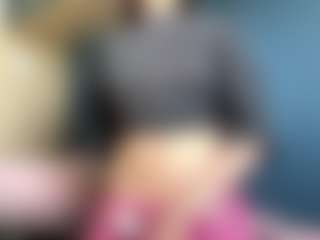 Live cam show with Auesha - Dildo Or Vibrator on CSO-WL