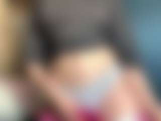 Auesha's Live Sex Cam Show