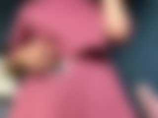 Live cam show with Auesha - Amateur on Camsoda