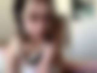Live cam show with Auesha - Dildo Or Vibrator on Hubzter Live