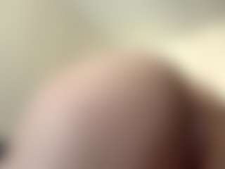 Auesha's Live Sex Cam Show