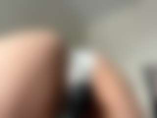 Auesha's Live Sex Cam Show