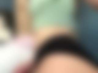 Auesha's Live Sex Cam Show