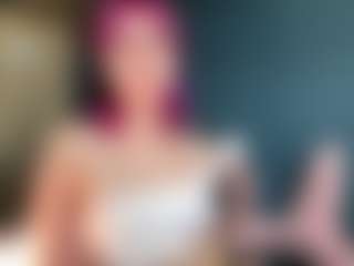 Live cam show with Auesha - Fingering Young Adult on Camsoda Late Night