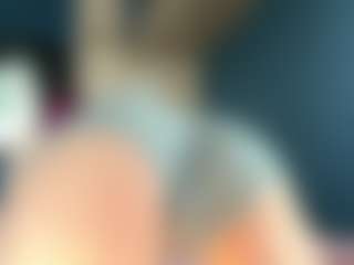 Live cam show with Auesha - Big Ass on Camsoda