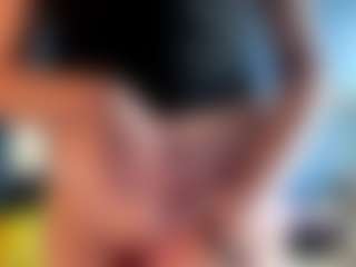 Auesha's Live Sex Cam Show