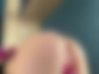 Auesha's Live Sex Cam Show