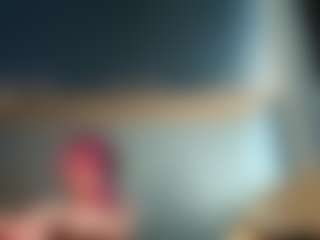 Live cam show with Auesha - Natural on googirlz