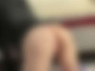 Auesha's Live Sex Cam Show