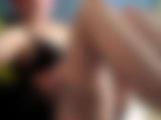 Auesha's Live Sex Cam Show