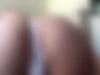 Auesha's Live Sex Cam Show