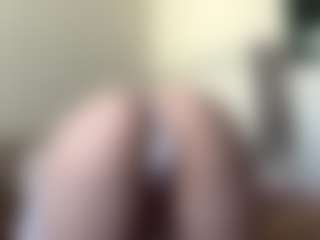 Auesha's Live Sex Cam Show