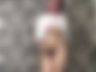 Auesha's Live Sex Cam Show