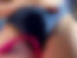 Auesha's Live Sex Cam Show