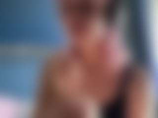 Auesha's Live Sex Cam Show