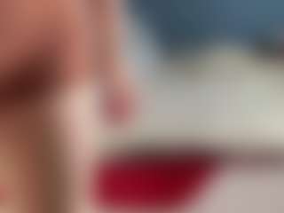 Auesha's Live Sex Cam Show