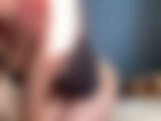 Auesha's Live Sex Cam Show