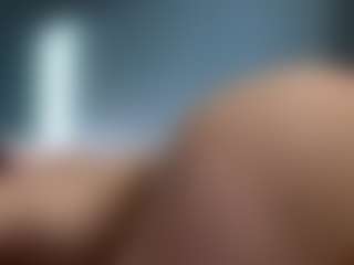 Auesha's Live Sex Cam Show