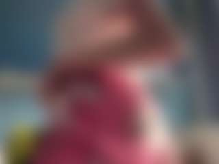 Live cam show with Auesha - Big Ass on CamwithHer
