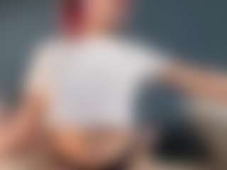 Live cam show with Auesha - Tease Curvy on nudelive.tv
