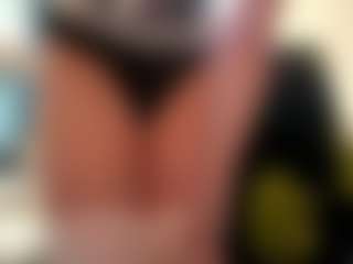 Auesha's Live Sex Cam Show