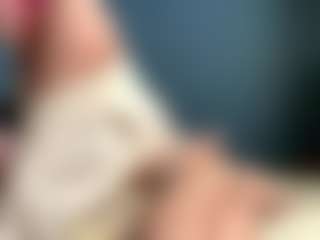 Live cam show with Auesha - Lovense on slutload