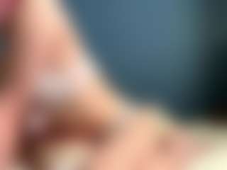 Auesha's Live Sex Cam Show