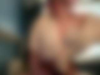 Auesha's Live Sex Cam Show